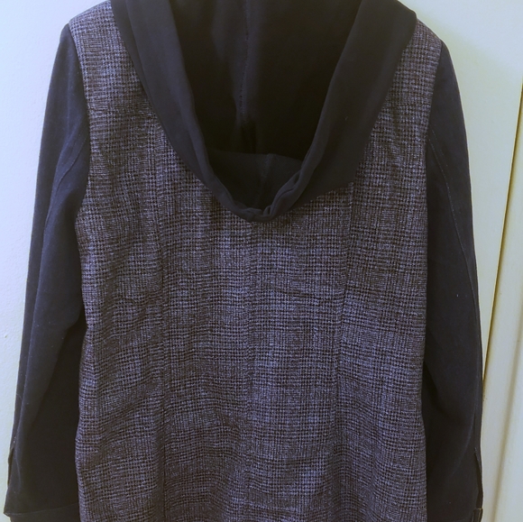 Avery Rayne Sweater Blazer - Picture 3 of 8